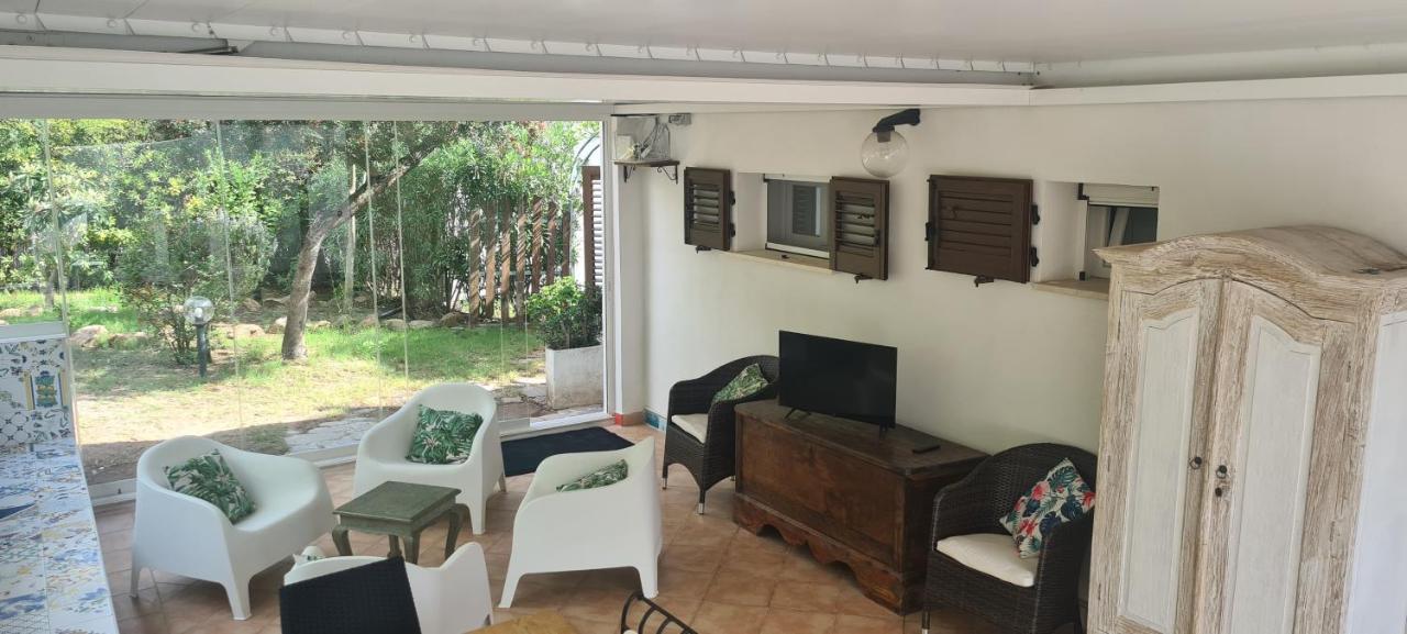 Vila Jungle House - Pineta Is Morus Santa Margherita di Pula Exteriér fotografie